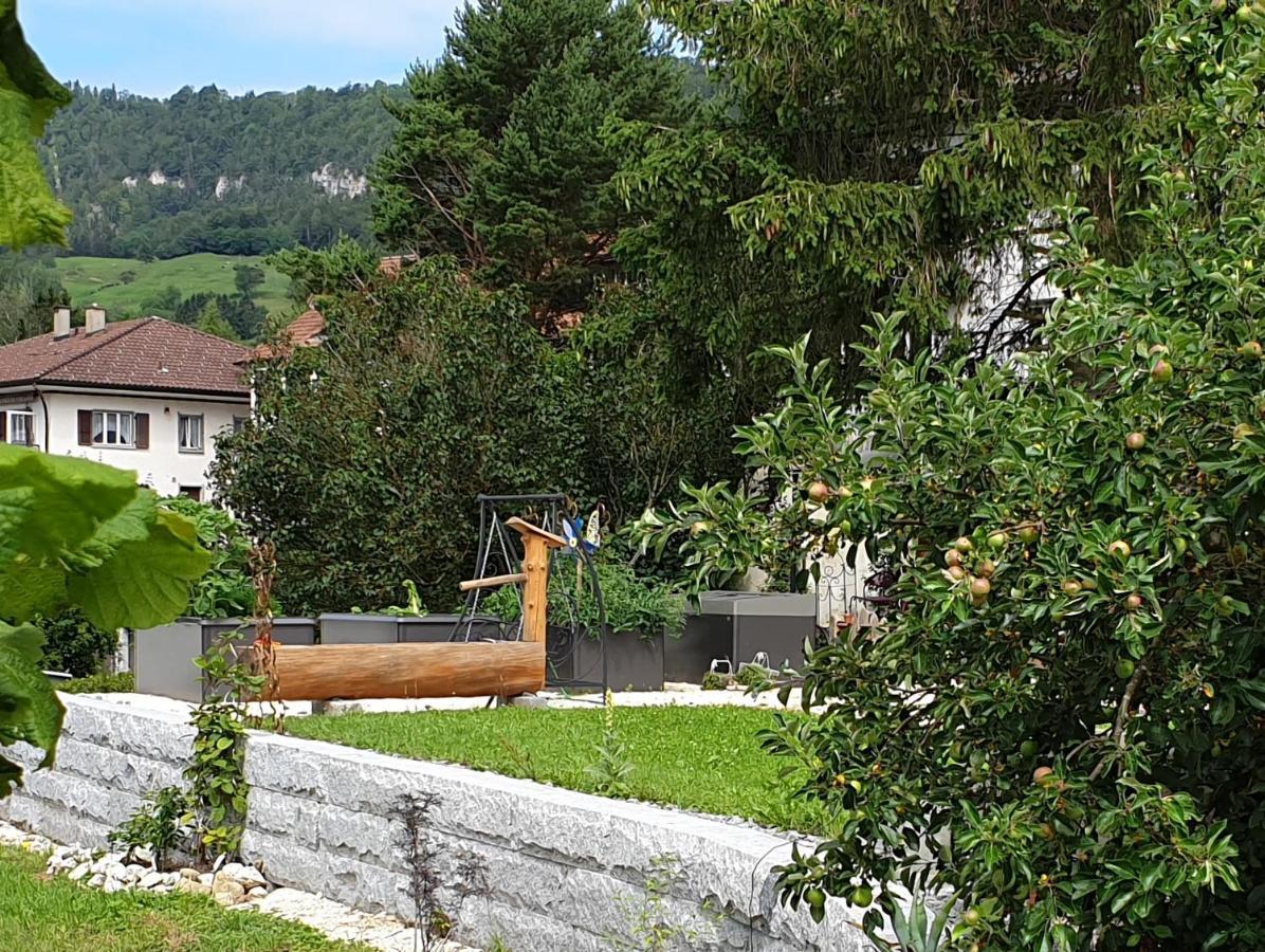 Hotel Gasthof Kreuz Welschenrohr Exteriör bild