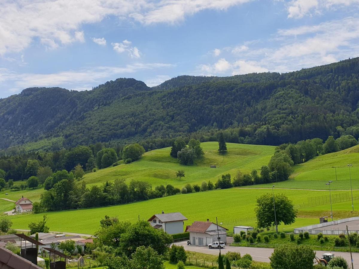 Hotel Gasthof Kreuz Welschenrohr Exteriör bild