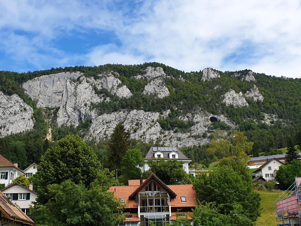 Hotel Gasthof Kreuz Welschenrohr Exteriör bild