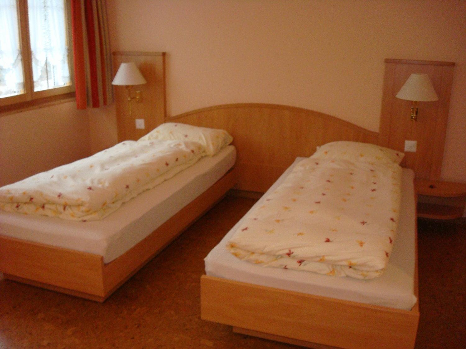 Hotel Gasthof Kreuz Welschenrohr Exteriör bild