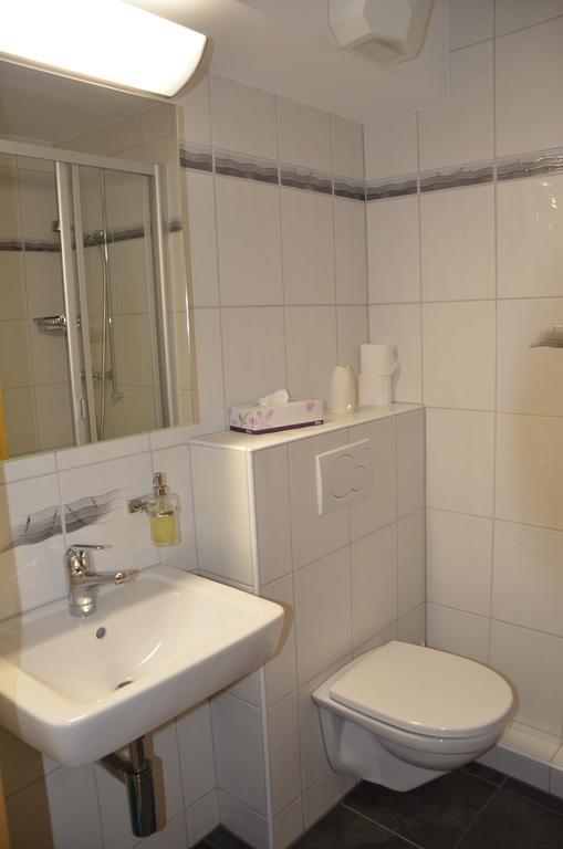 Hotel Gasthof Kreuz Welschenrohr Exteriör bild